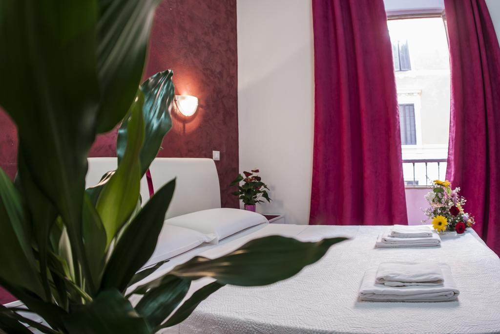 Gio' Suites Rome Ruang foto